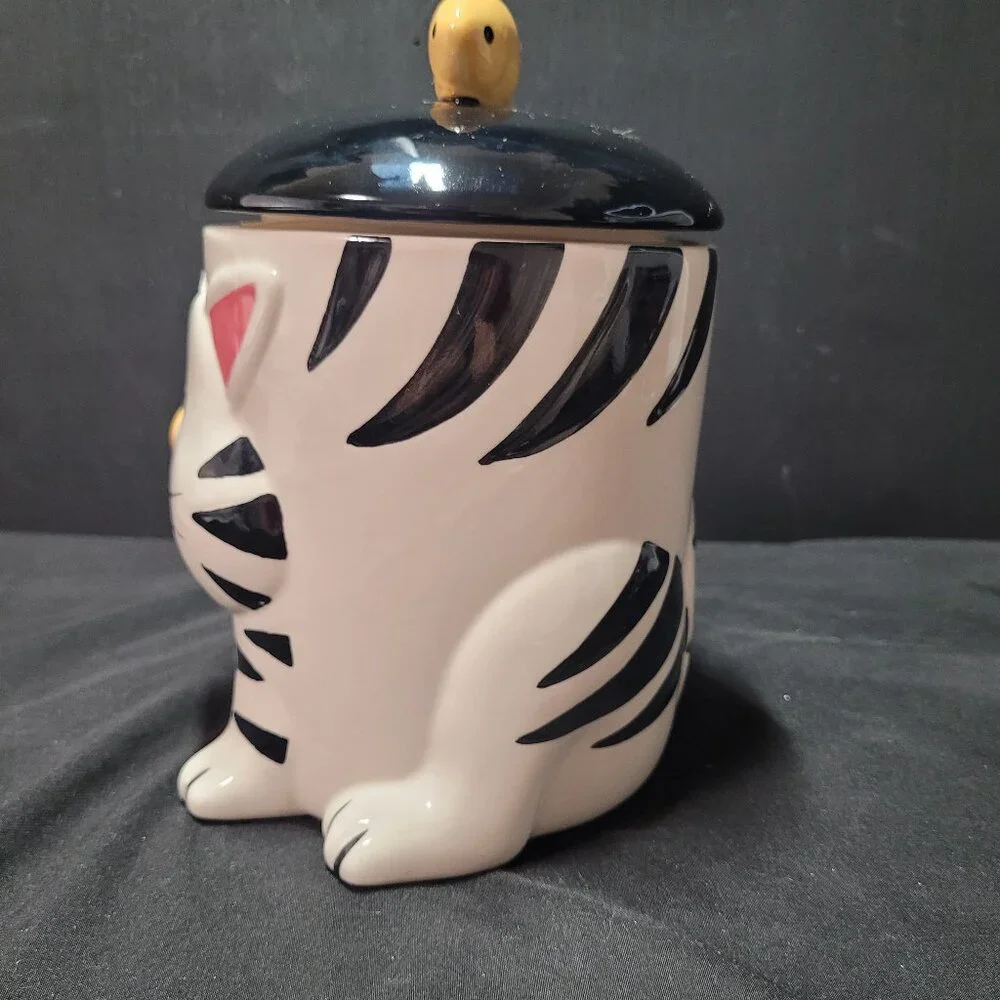 Share Home Accents Ceramic Cat with Goldfish Treat Jar Canister 8